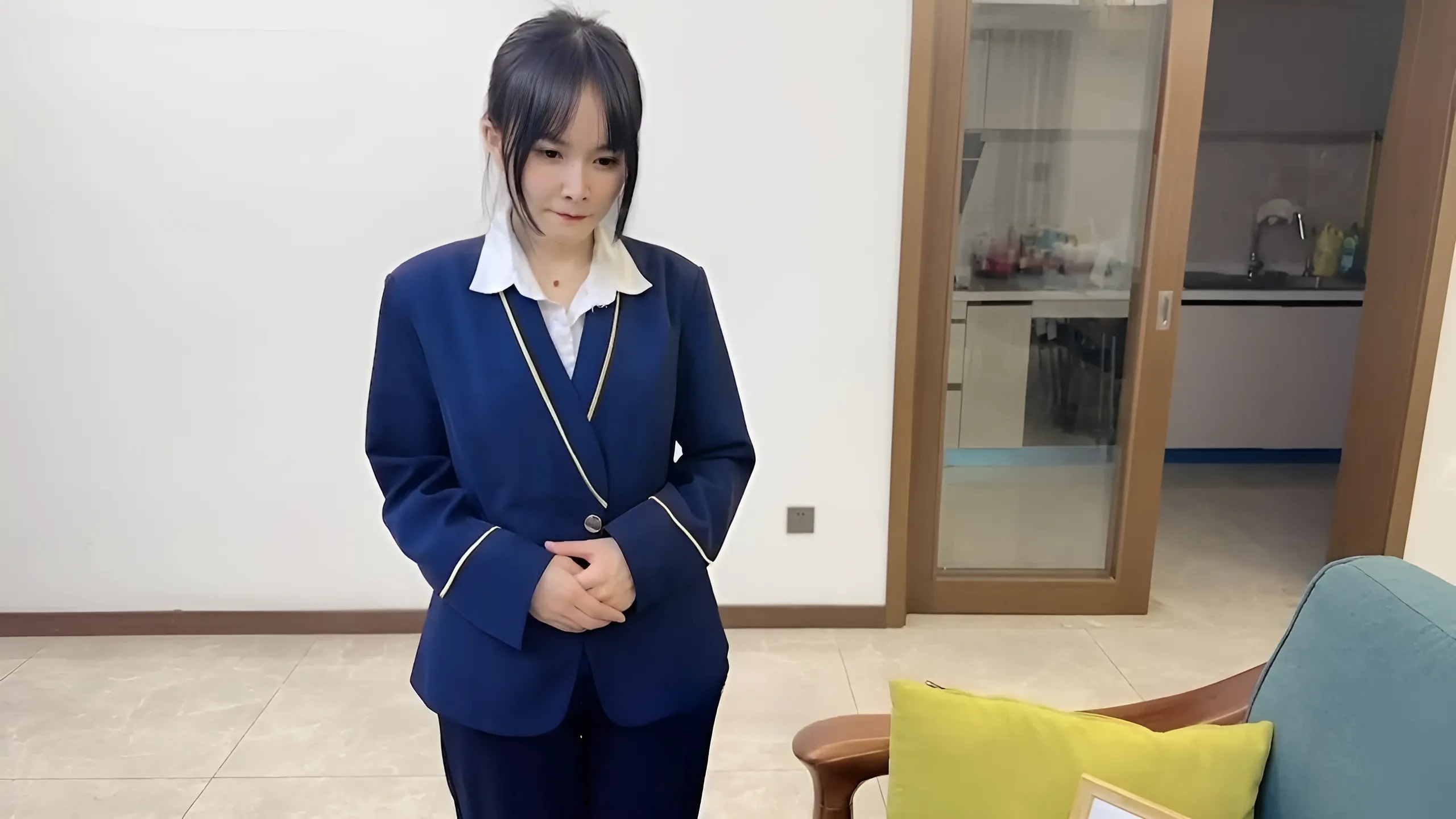 CM-41 Rest after the flight with the young flight attendant
