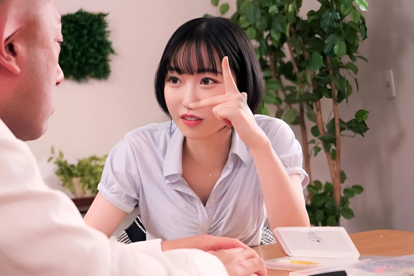 MIDV-410 Lustful tutor