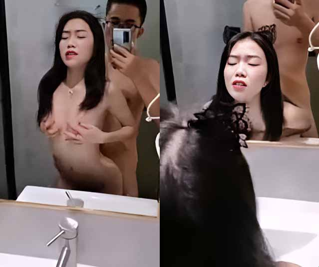Doggy my sister in front of the mirror
